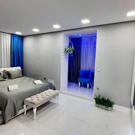 Puskin Close To Stefan Cel Mare Chisinau Bagian luar foto