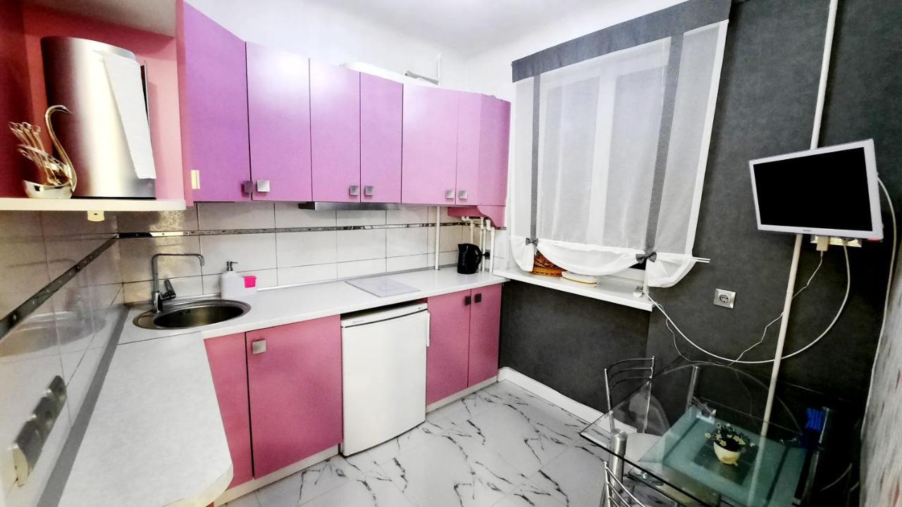 Puskin Close To Stefan Cel Mare Chisinau Bagian luar foto